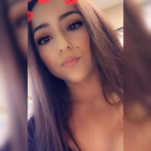 Meet your Posher, Adriana